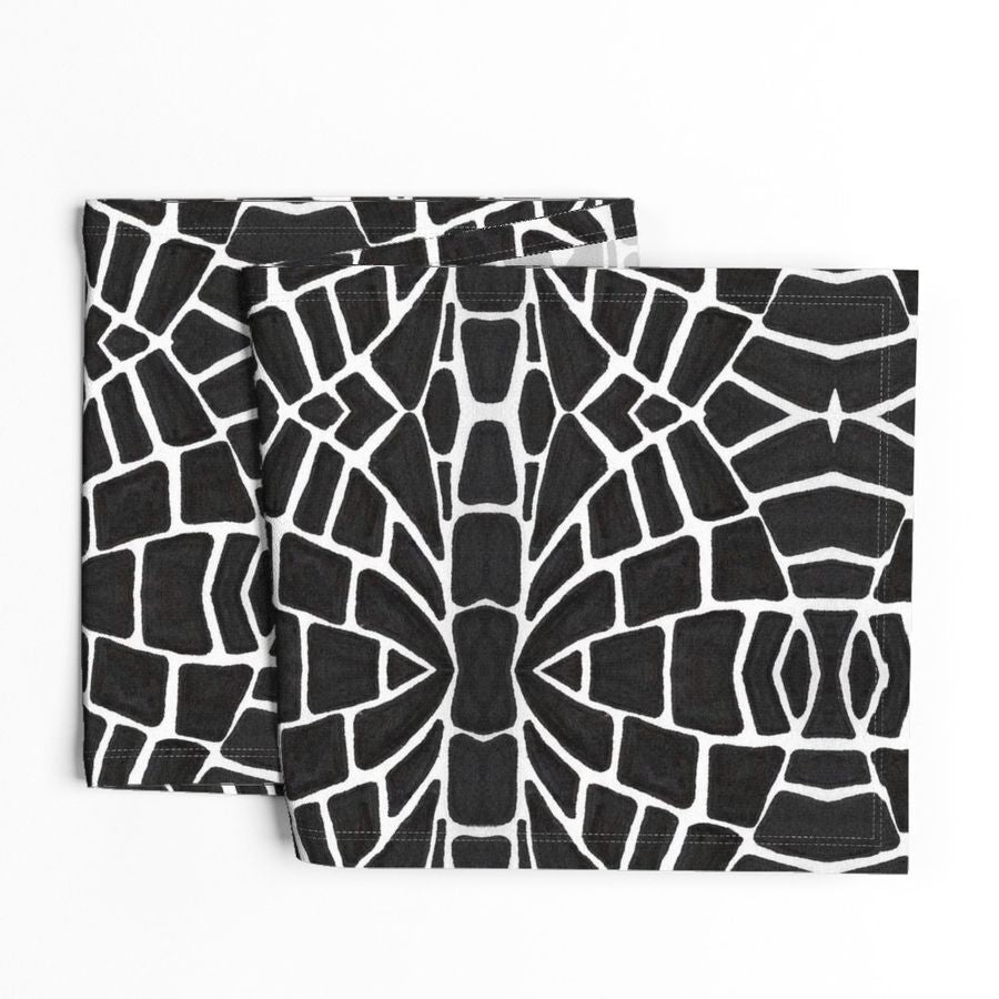ESCUDO TABLE RUNNER