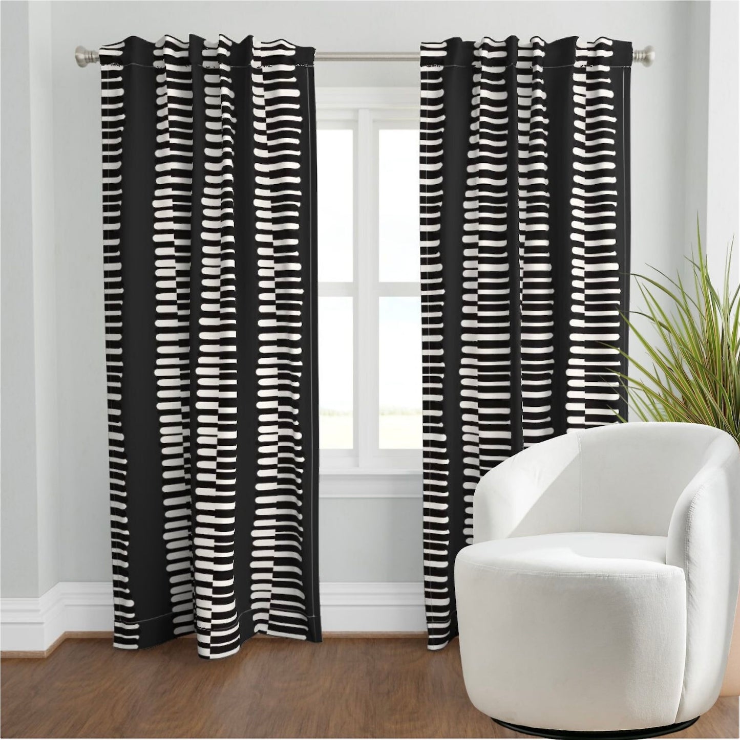 RAYAS NOIR CURTAIN PANEL