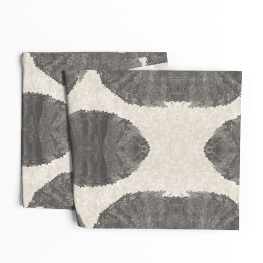 URIAH TABLE RUNNER