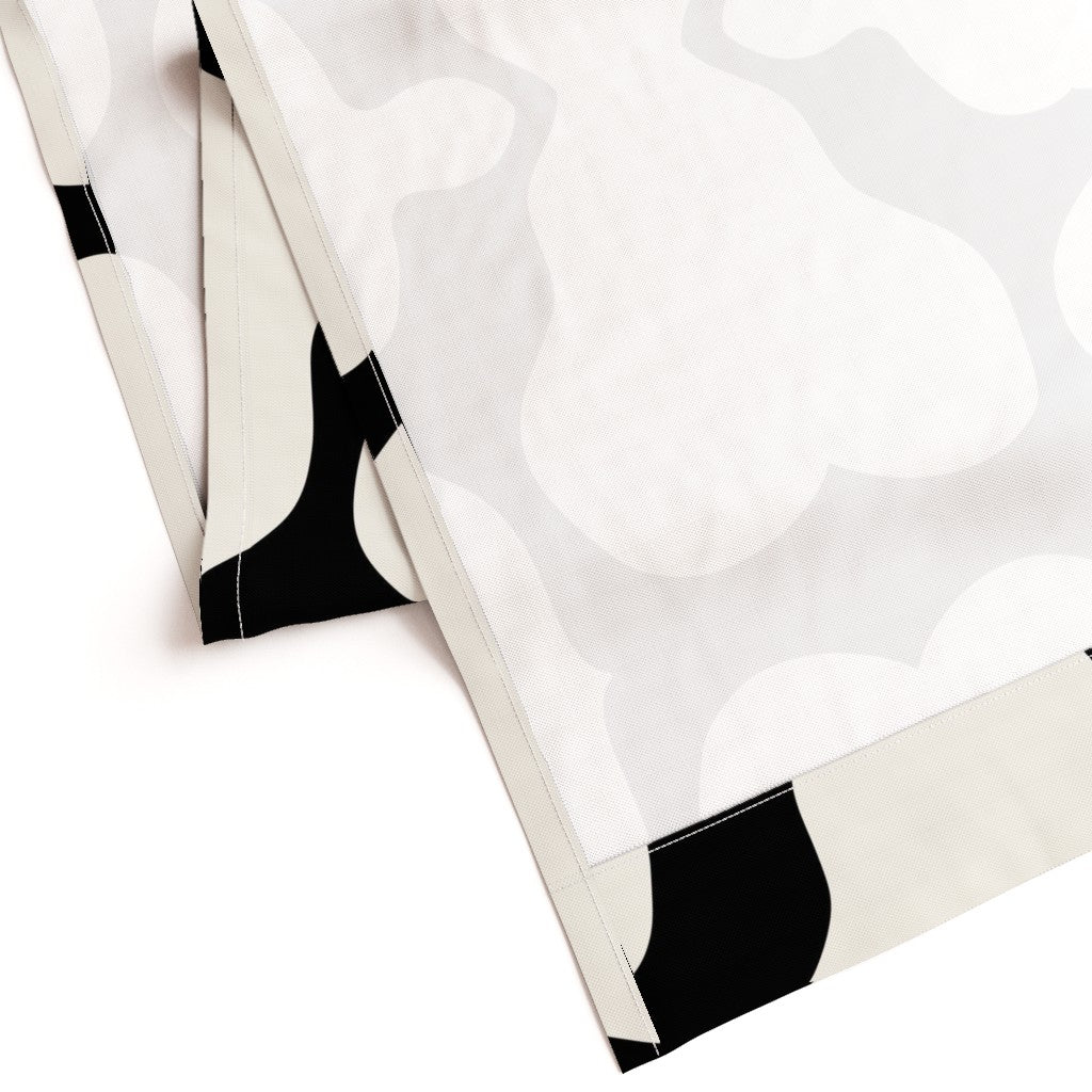 DONO GRAND CURTAIN PANEL